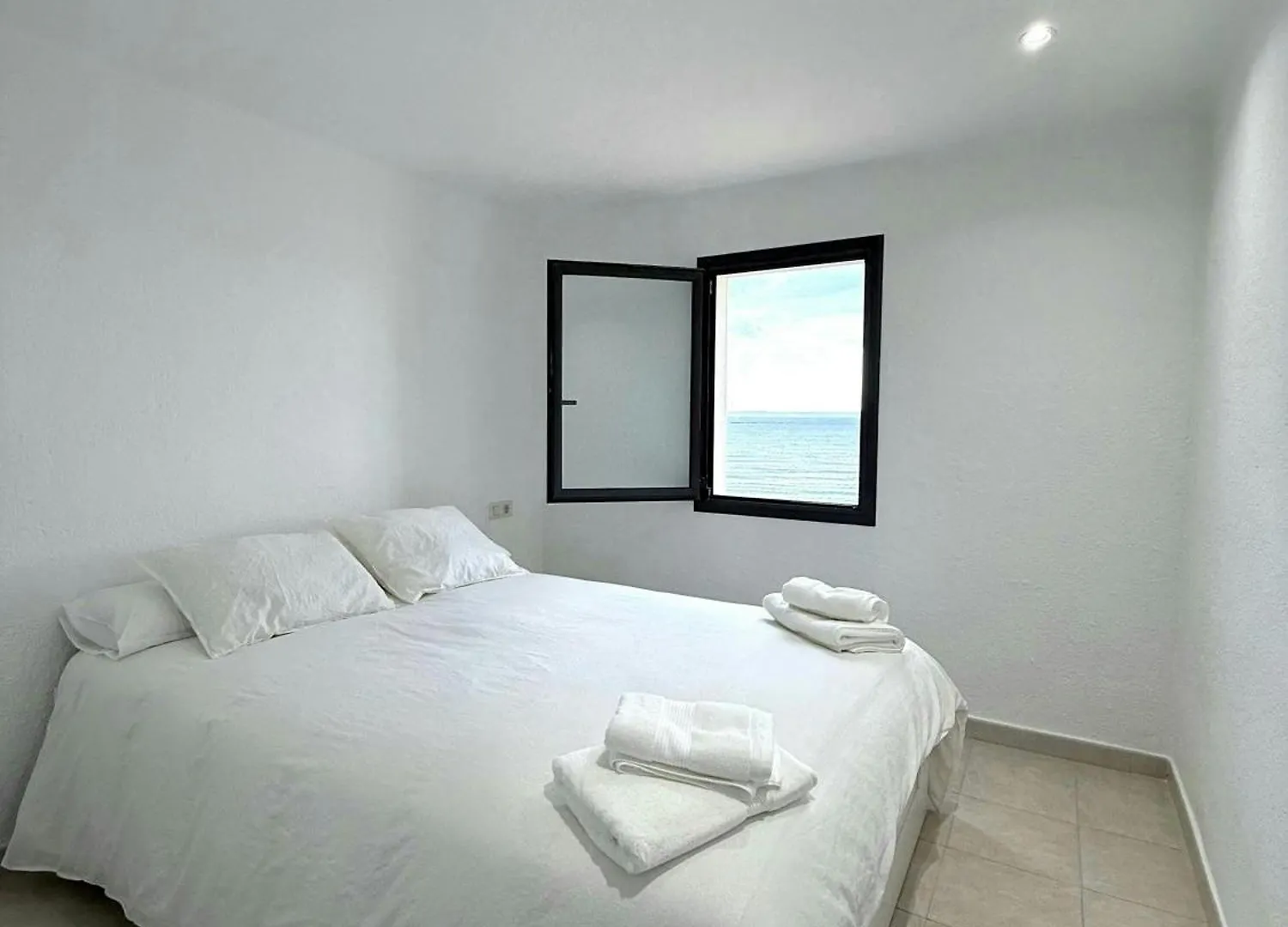 Apartamentos Stella Maris Rosas 0*,